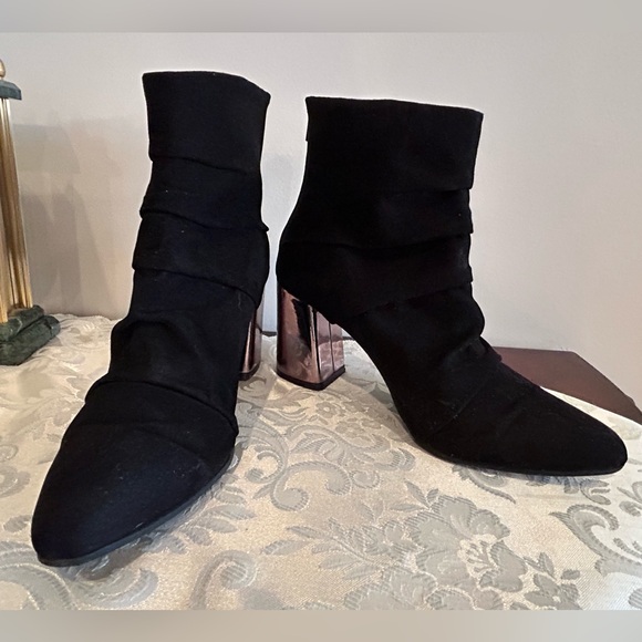 Christian Siriano black faux suede boots with back zipper. Excellent condition. - Picture 3 of 7